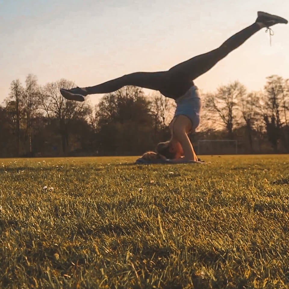 Alexandra Pocsik -Personal Trainer & Yoga Instructor 013