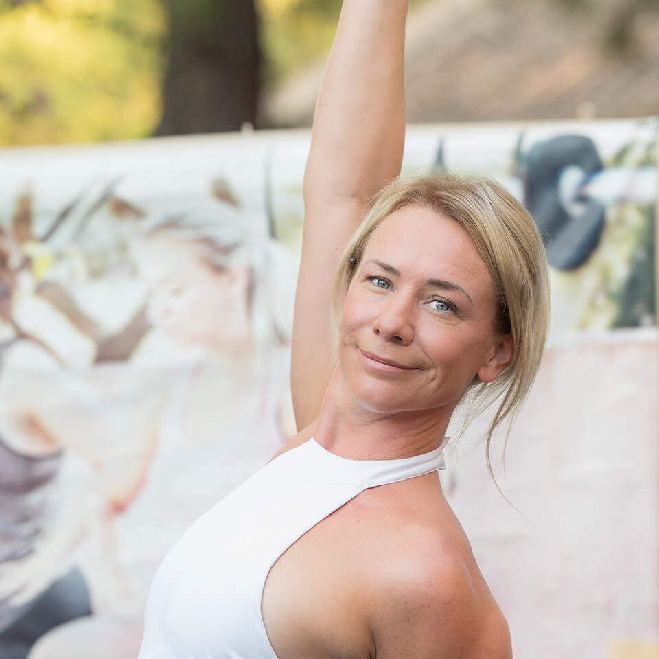Emma Dunkley -Yoga Instructor 005