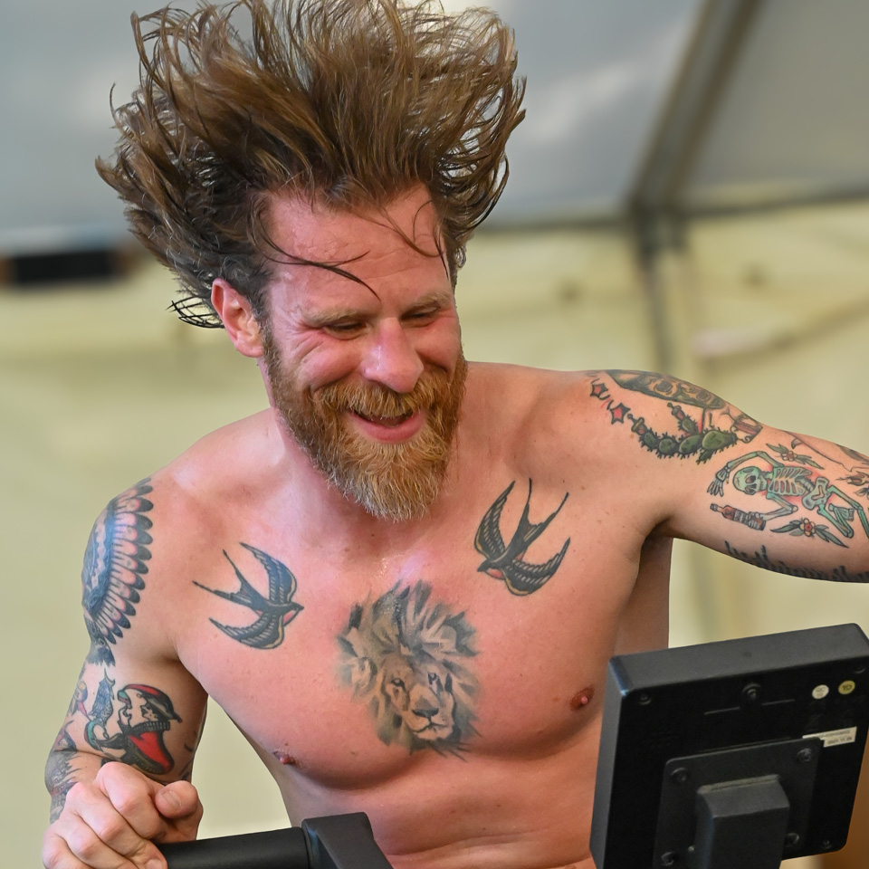 Leon Hutchinson -Instruktør 009